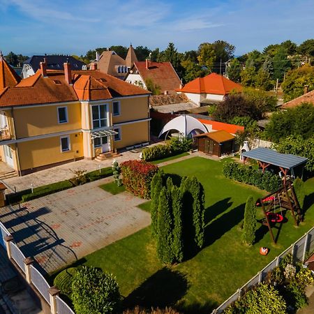 Korponyi Villa Siófok Eksteriør bilde