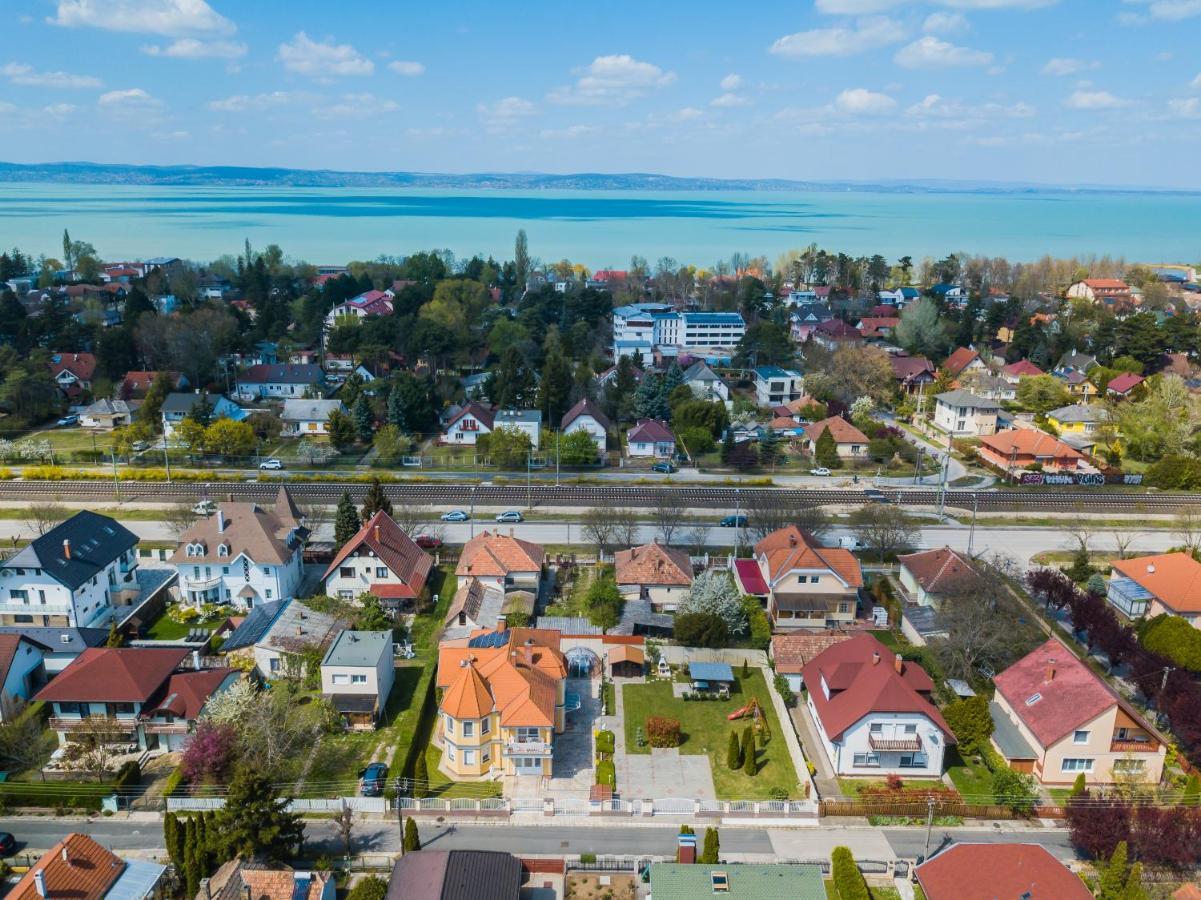 Korponyi Villa Siófok Eksteriør bilde