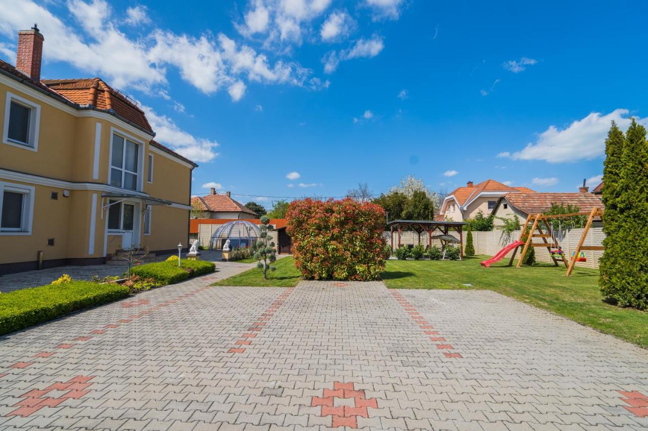 Korponyi Villa Siófok Eksteriør bilde