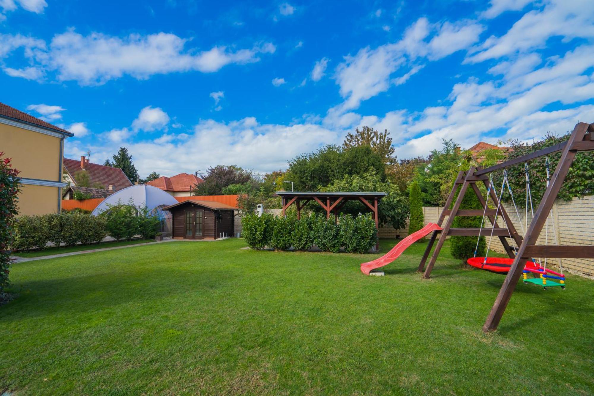 Korponyi Villa Siófok Eksteriør bilde