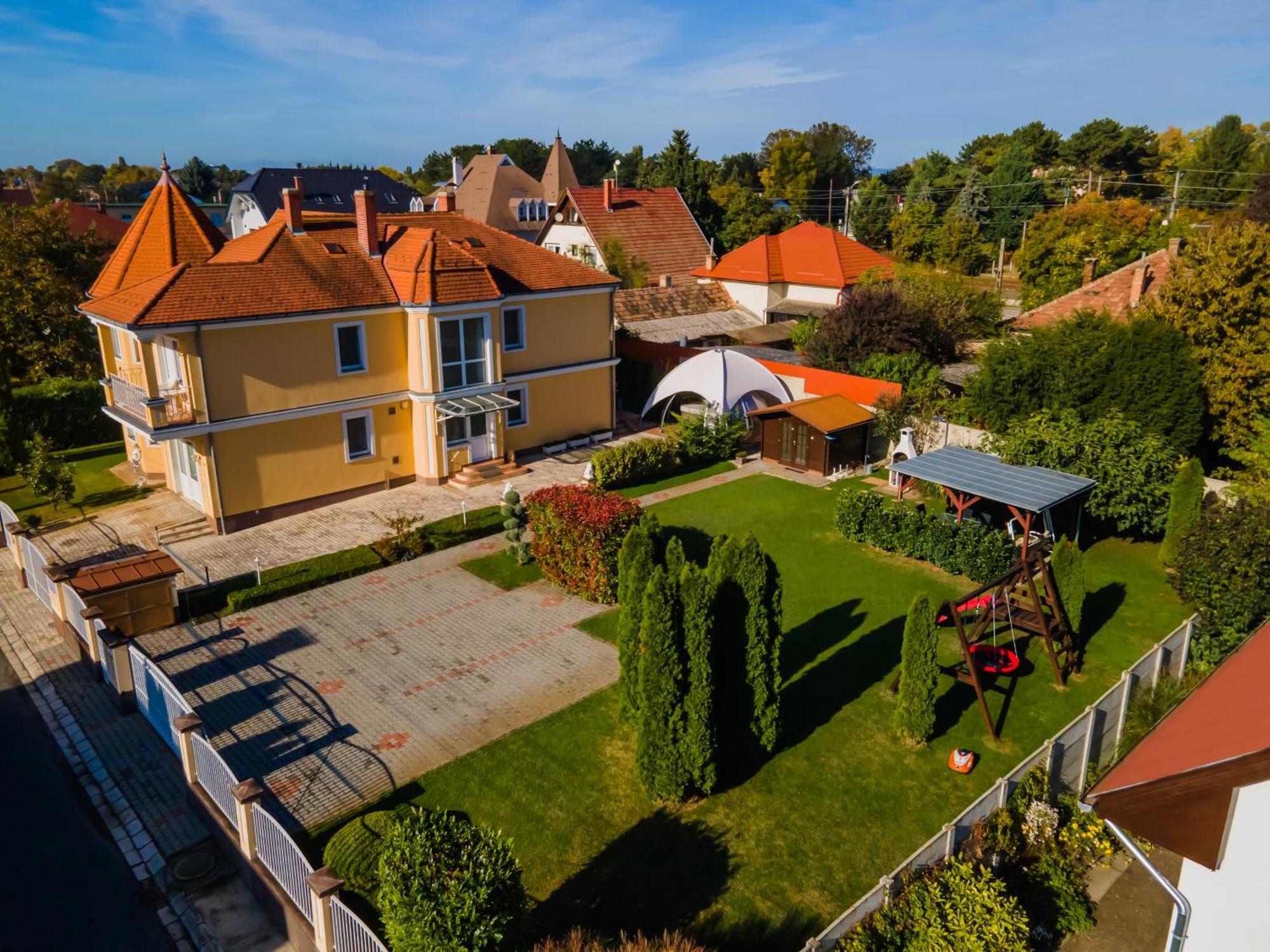 Korponyi Villa Siófok Eksteriør bilde